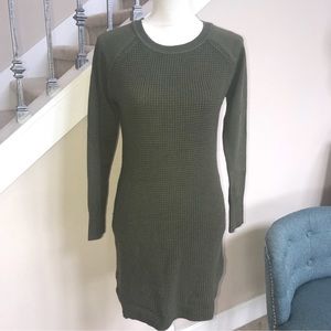Francescas Alya Long Sleeves Sweater Dress Size XS Fall Winter Dress